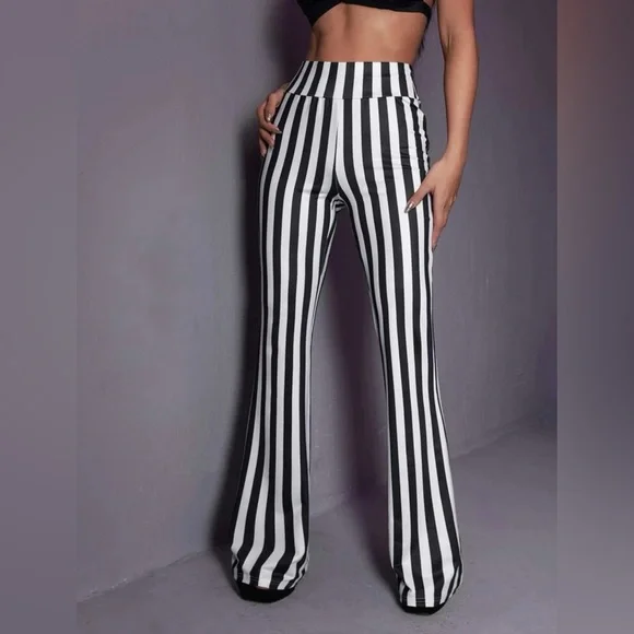 Women’s 2 Piece Black & White Long-sleeve Cardigan & Flared Jegging! - Picture 3 of 11